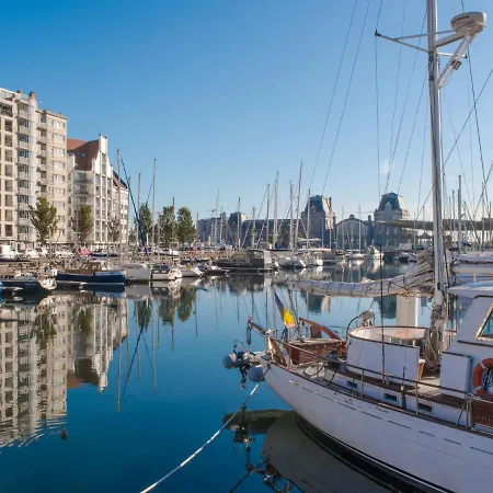 Sky Tower View With Parking By Interhome *