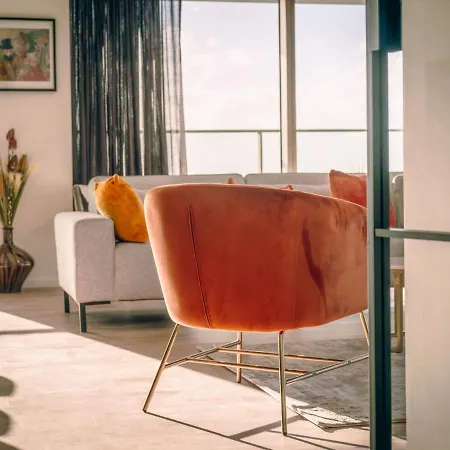 Sky Tower One By Interhome Apartment