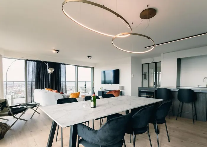 Sky Tower View With Parking By Interhome 오스텐드