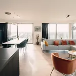 Daire Sky Tower View With Parking By Interhome